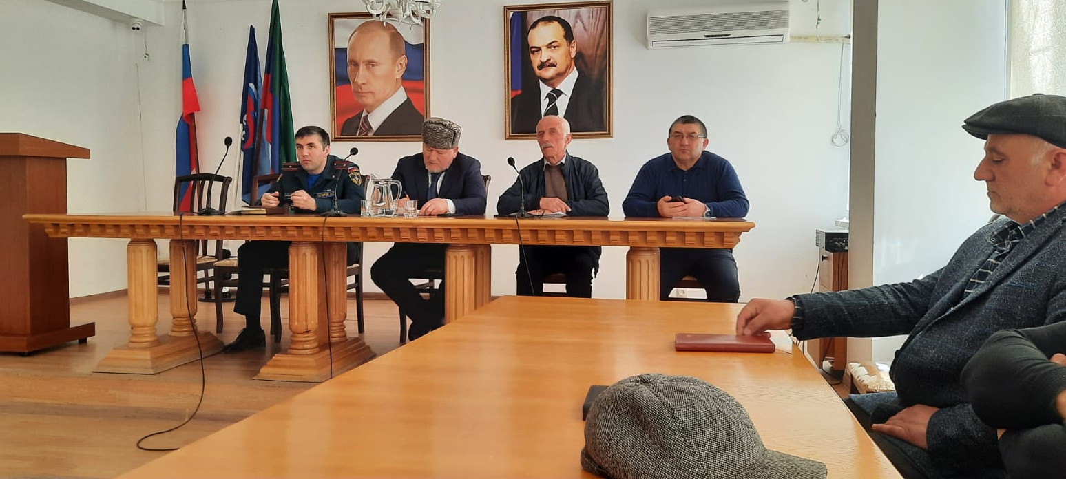 Накануне в Унцукульском районе состоялось заседание КЧС района
