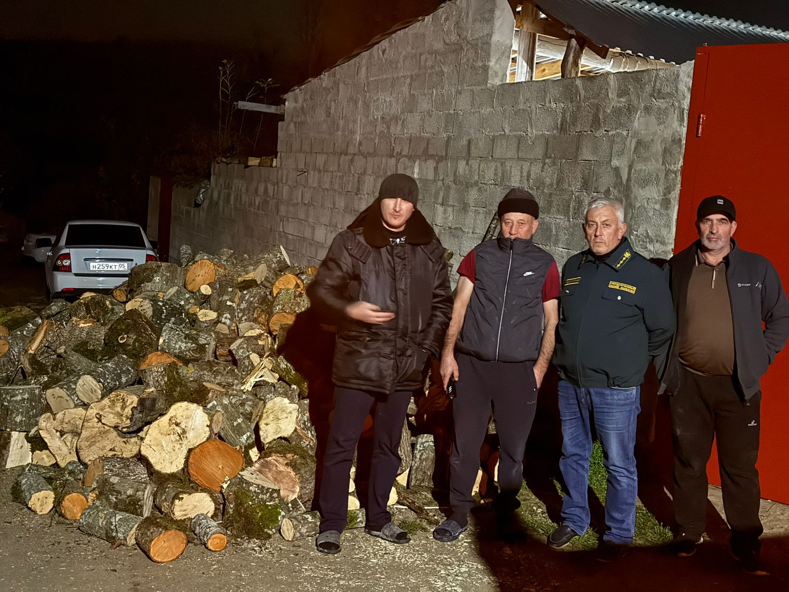 Помощь семьям участников СВО